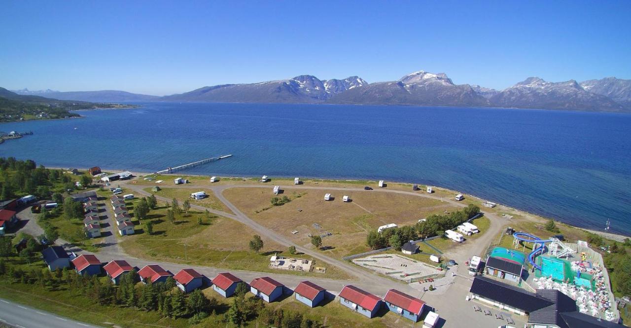 Skittenelv Lodge & Camping Тромсе Екстер'єр фото