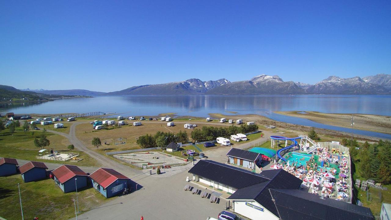 Skittenelv Lodge & Camping Тромсе Екстер'єр фото